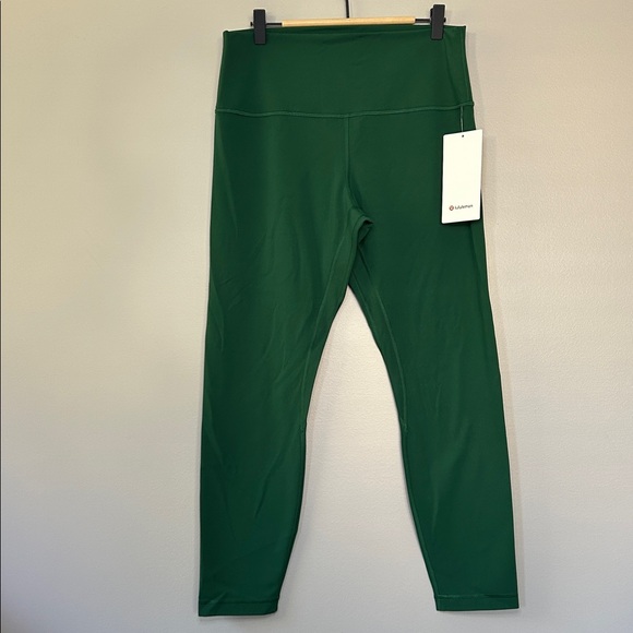 NWT Lululemon Align High Rise Pant 25” Size 12 EVGR Evergreen - Picture 1 of 8